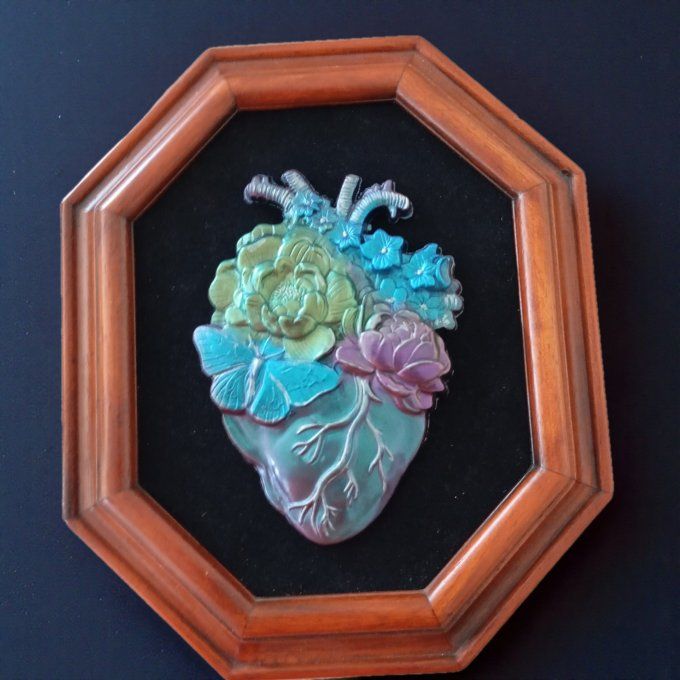 Tableau de curiosités "Cœur Éclos"