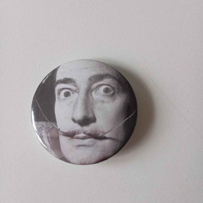 Badges Salvador Dali